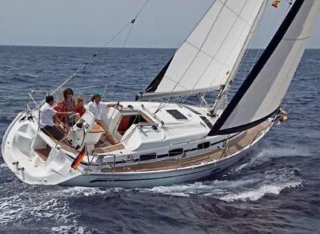 Hippie Chic Sailing